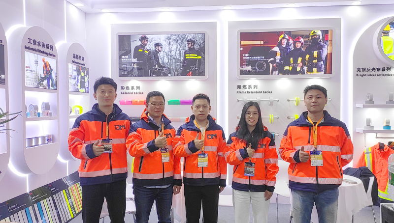 win必赢光学亮相上海劳保展 全系列防护产品获市场认可